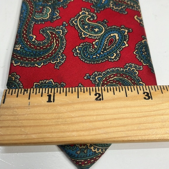 VINTAGE Karoll’s Red, Green & Blue Paisley Tie - Picture 2 of 6